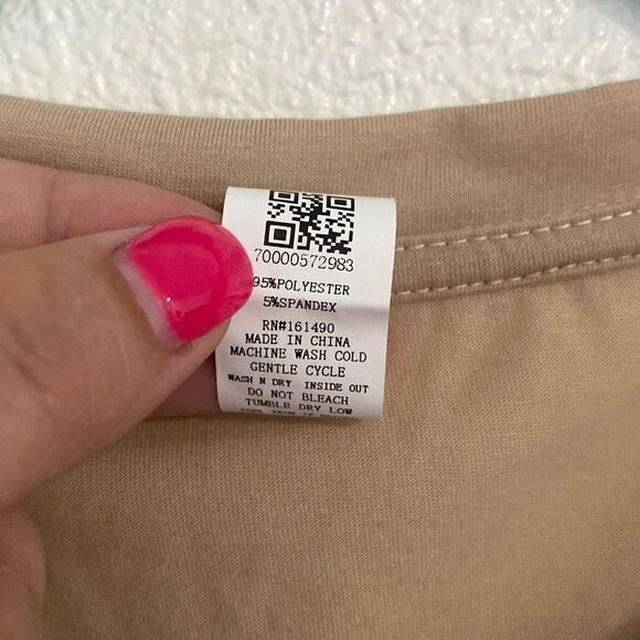 NWOT-pixie lady tan twist front tank size 1X - Picture 6 of 6